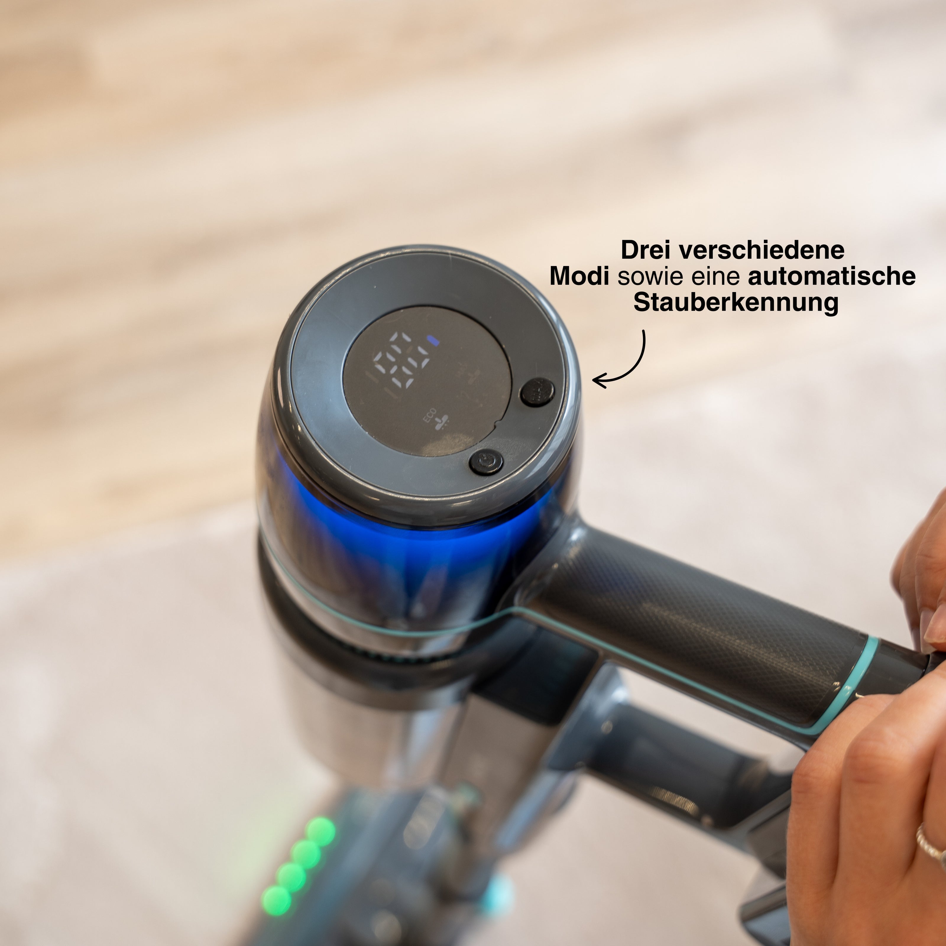 Achaté Stabstaubsauger PRO