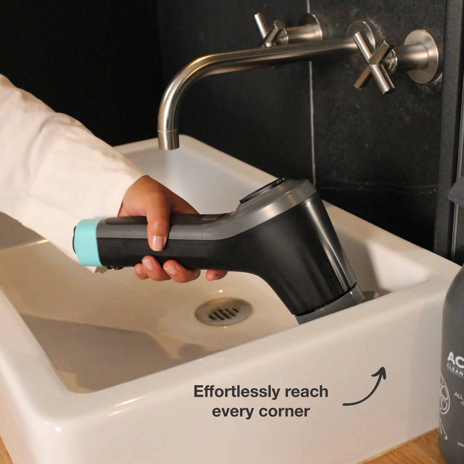 Achaté Electric Cleaning Scrubber